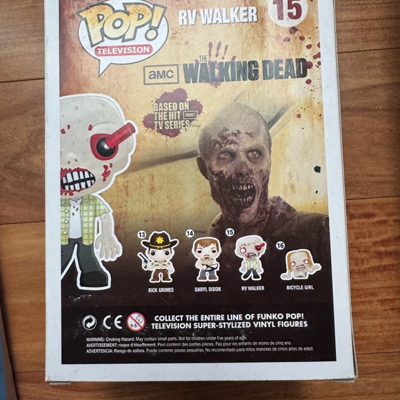 Funko The Walking Dead RV Walker with Blue Shirt - Picture 4 of 6